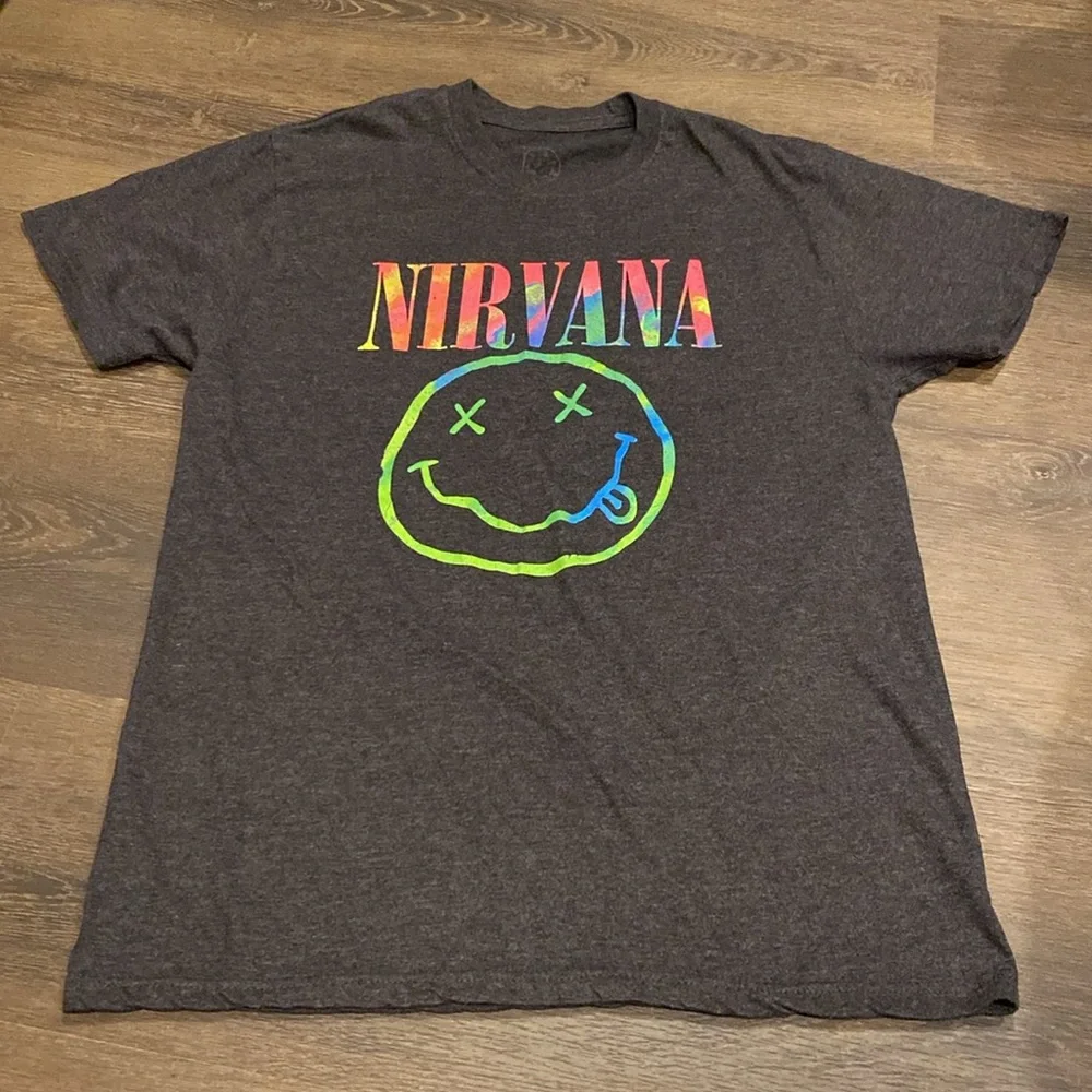 ‼️NIRVANA‼️ - Picture 2 of 5